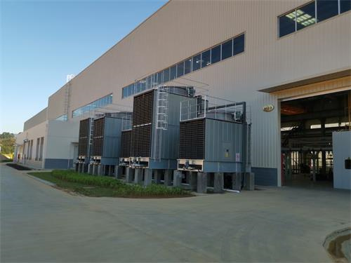低噪音閉式冷卻塔的構(gòu)造,康明閉式冷卻塔