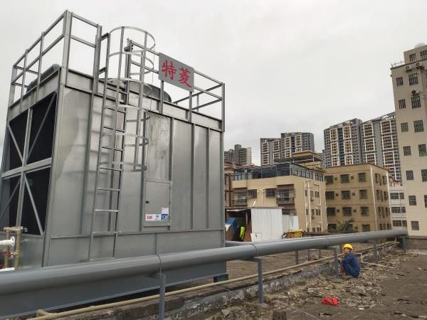 開式冷卻塔管式配水系統(tǒng)有哪些優(yōu)勢？？(閉式冷卻塔與開式冷卻塔)